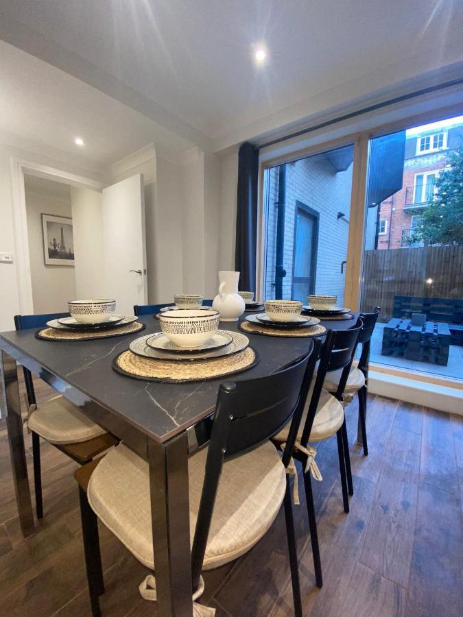 Central London, Jaccuzzi,Newbuild, 2 Bedrooms Two Baths Exterior photo